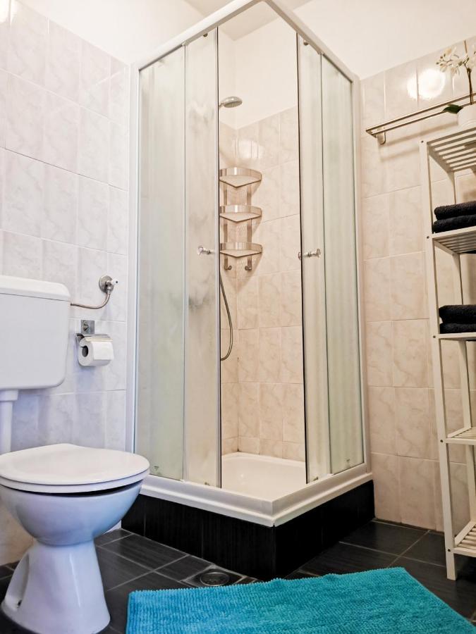 Ohana Lodge Върсар Екстериор снимка